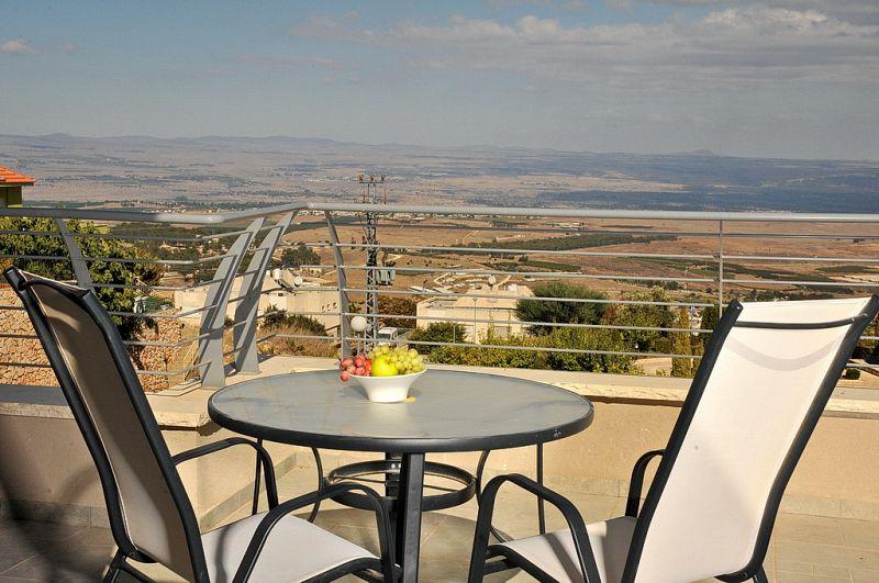 צפונה בנוף כנרת- חדר רחצה כללי, וילה צפונה בנוף כנרת, וילה  בנוף כנרת וילות - Vila