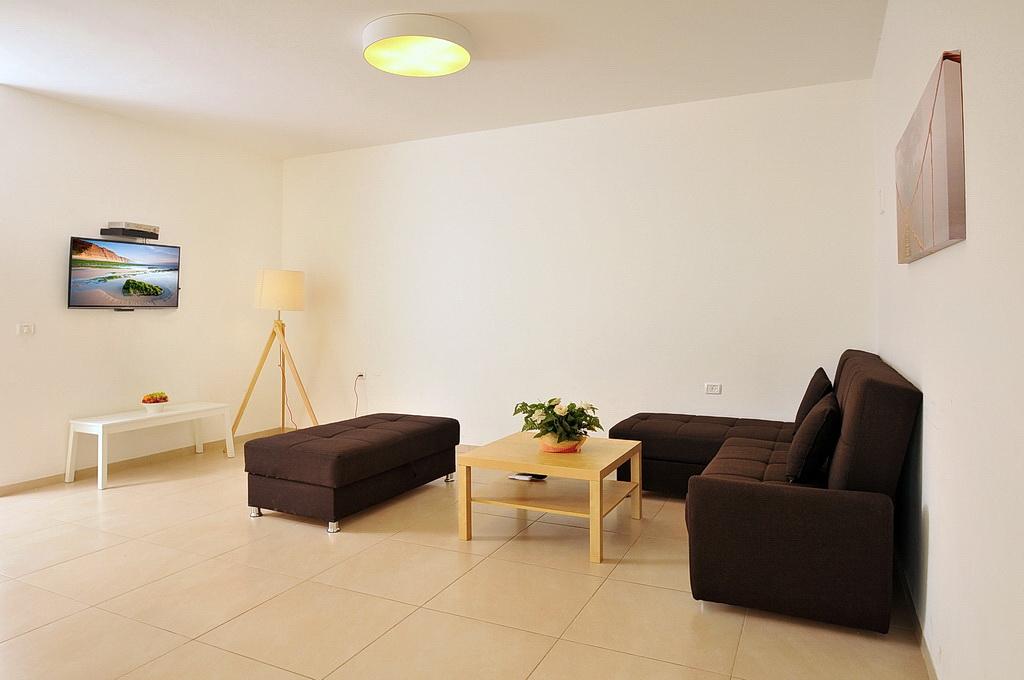 6003 סוויטות אירוח, וילה צפונה בנוף כנרת, וילה  בנוף כנרת וילות - Vila