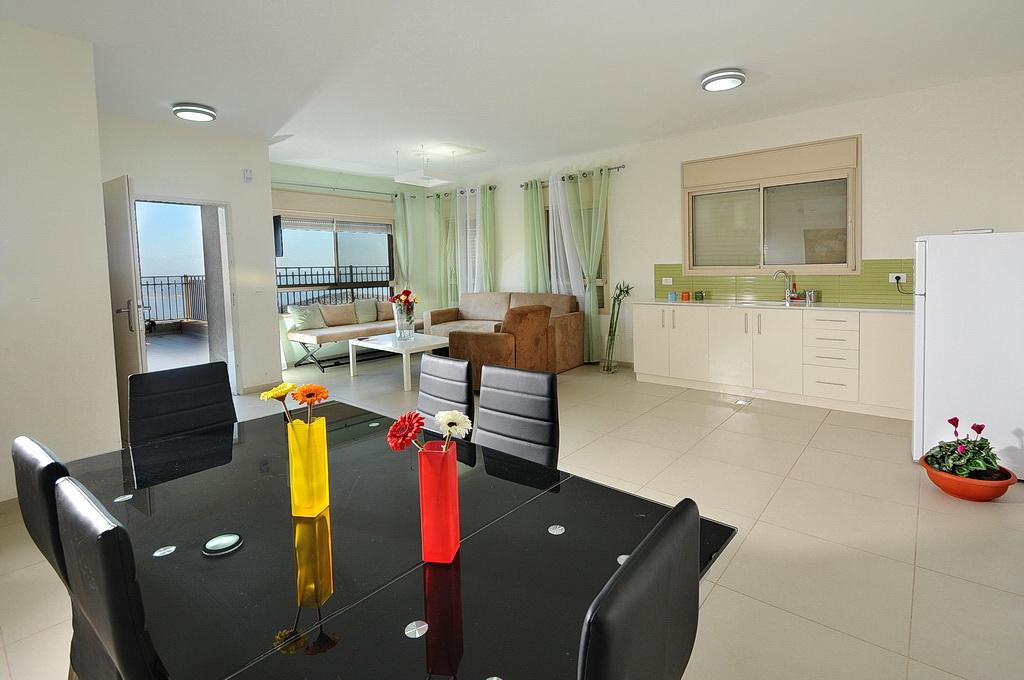 6014 סוויטות אירוח, וילה צפונה בנוף כנרת, וילה  בנוף כנרת וילות - Vila