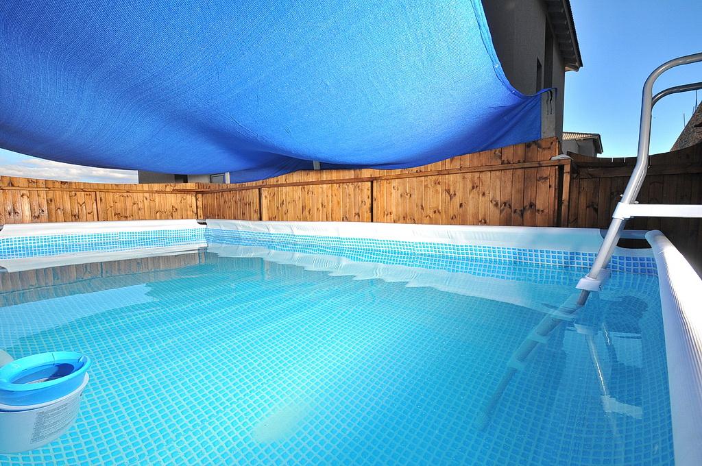 צפונה בנוף כנרת- פינת ישיבה חיצונית כללי, וילה צפונה בנוף כנרת, וילה  בנוף כנרת וילות - Vila