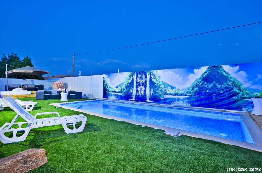 6910 חצר ובריכה, וילה אחוזת כרמים, וילה  בכפר חנניה וילות - Vila