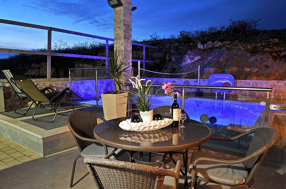 8886 גלריה כללית, וילת בוטיק מהדרין, וילה  באור הגנוז וילות - Vila