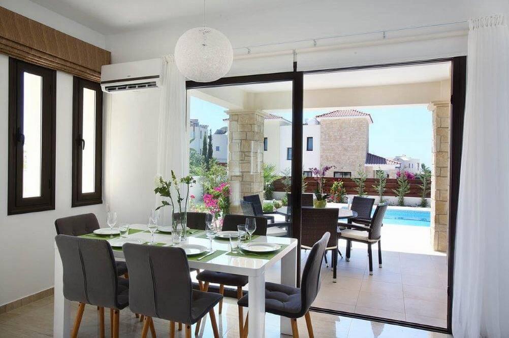 11005 גולדן וילה- 2 וילות בקולרקה, וילות נופש בקפריסין, וילה  ב וילות - Vila