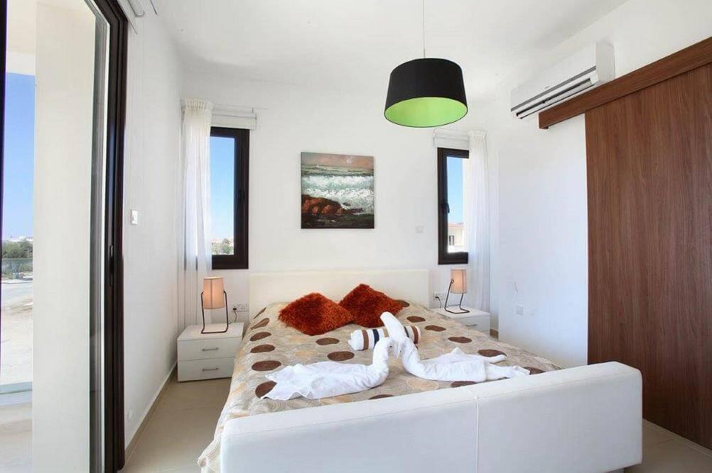 11013 גולדן וילה- 2 וילות בקולרקה, וילות נופש בקפריסין, וילה  ב וילות - Vila