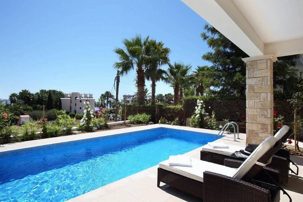 11021 גולדן וילה- 2 וילות בקולרקה, וילות נופש בקפריסין, וילה  ב וילות - Vila