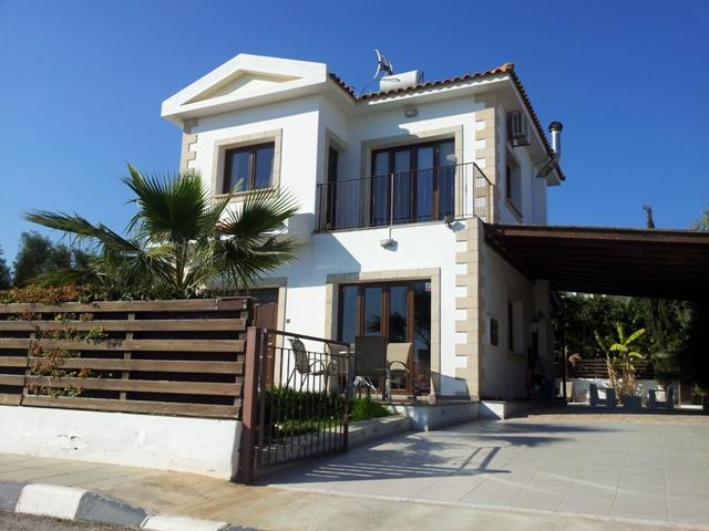 11052 3 וילות בנאפה, איה טקלה, וילות נופש בקפריסין, וילה  ב וילות - Vila