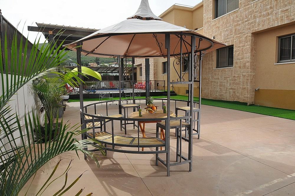 12427 בריכה וחדר האוכל, וילה אחוזת הכתר, וילה  במגדל וילות - Vila