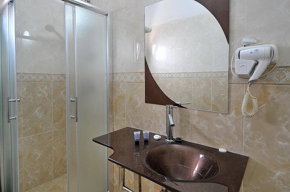 12444 סוויטות משפחתיות, וילה אחוזת הכתר, וילה  במגדל וילות - Vila