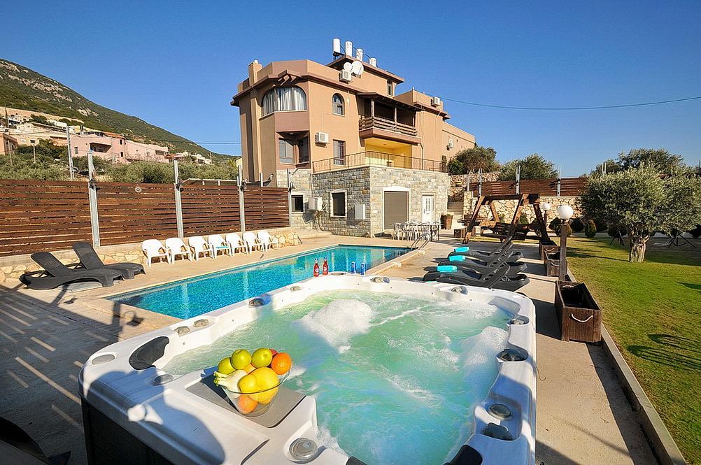 13111 וילה הרמוני ויליג', וילה הרמוני ויליג', וילה  בעין אל אסד וילות - Vila