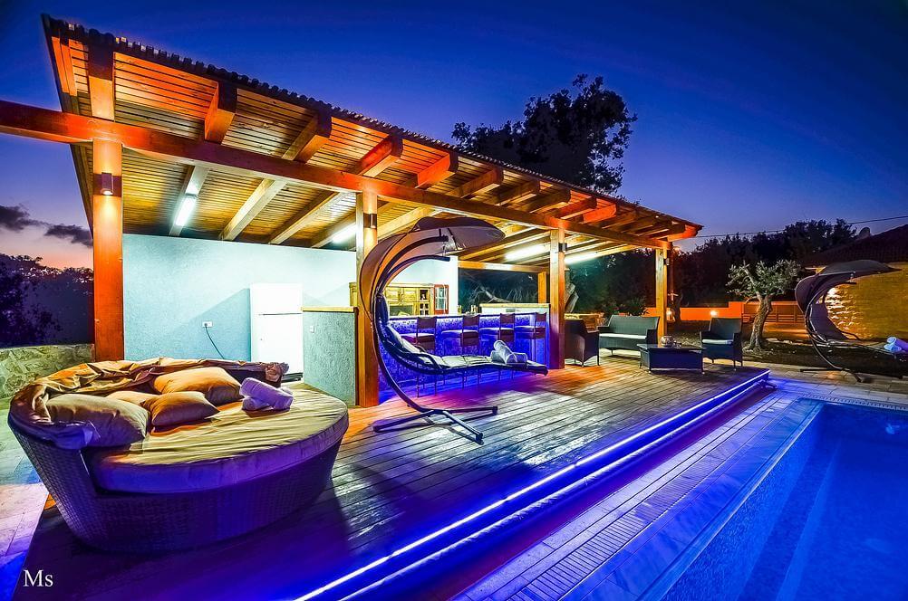 16553 מתחם חיצוני, אחוזת צוריאל - וילת יוקרה, וילה  בצוריאל וילות - Vila