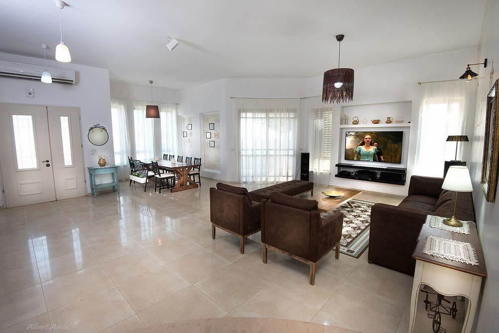 16934 פנים הוילה, וילה פלורין, וילה  במנות וילות - Vila