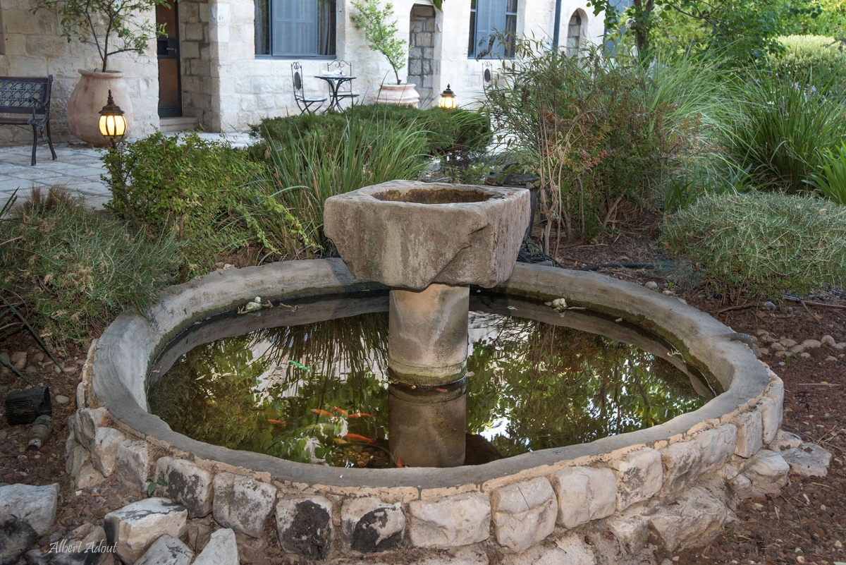 18086 החצר, אצולת אירופה - שערי צפת, וילה  בצפת וילות - Vila