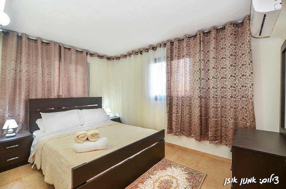 18378 פנים הוילה, אחוזת מור, וילה  באליפלט וילות - Vila