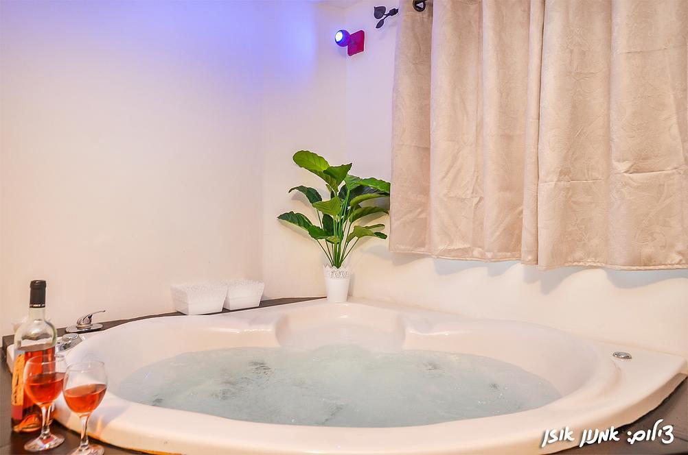 18380 פנים הוילה, אחוזת מור, וילה  באליפלט וילות - Vila