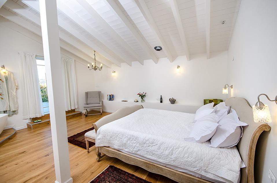 23455 בית אבן מערבי ומזרחי, ריקה אירוח בוטיק, וילה  בכליל וילות - Vila