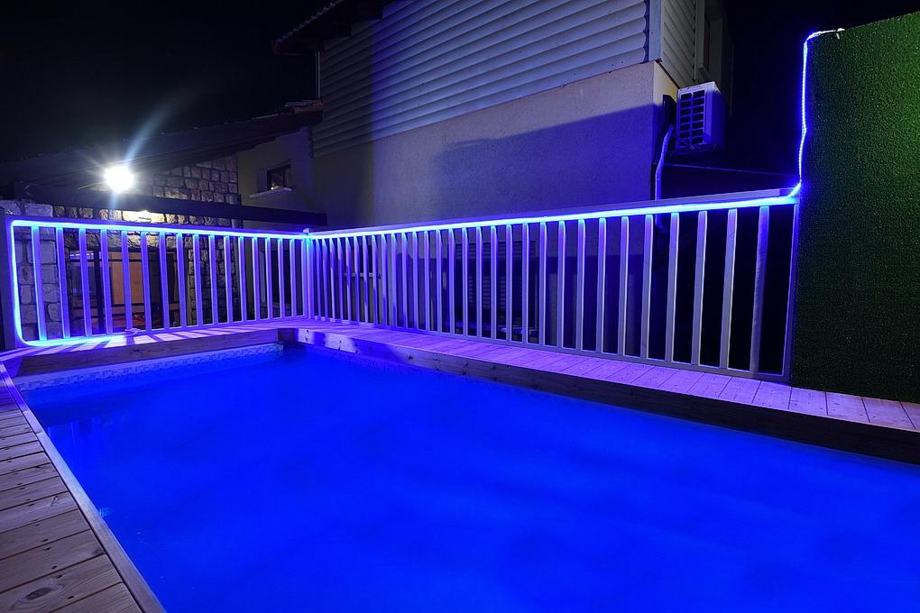 28125 מתחם חיצוני, הוילה בכרמים, וילה  בעלמה וילות - Vila