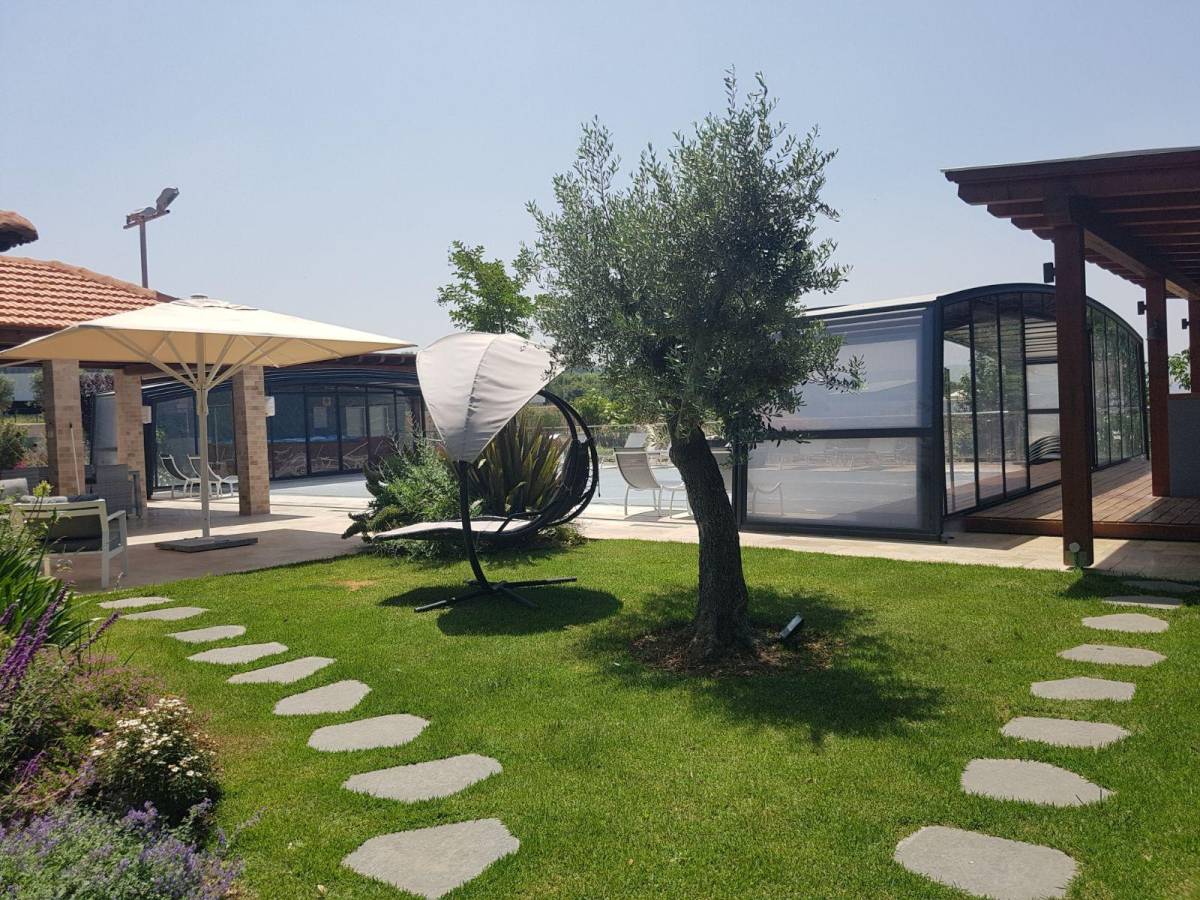 37452 מתחם חיצוני, אחוזת צוריאל - וילת יוקרה, וילה  בצוריאל וילות - Vila