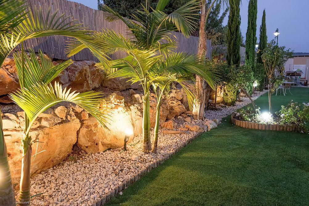 40254 מתחם חיצוני, וילה פלורין, וילה  במנות וילות - Vila