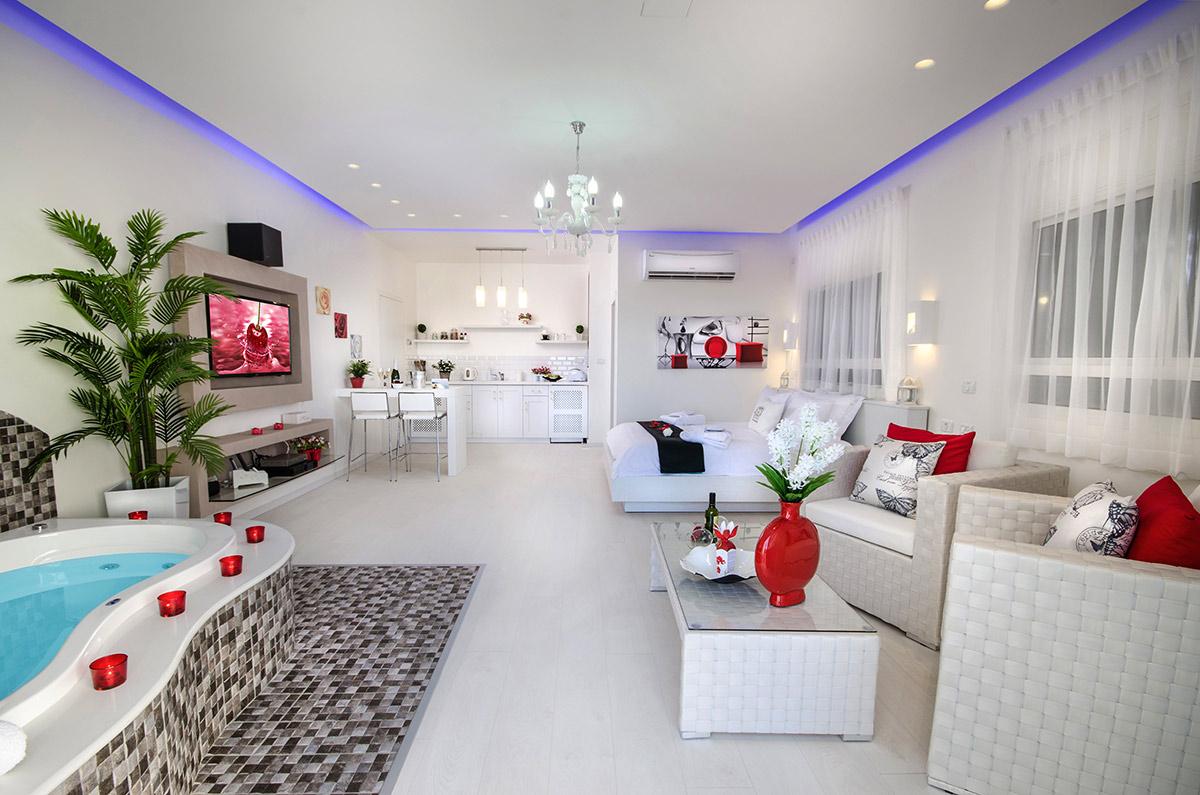 44642 סוויטות נוף, לה וילה בלנקה, וילה  בחד נס וילות - Vila