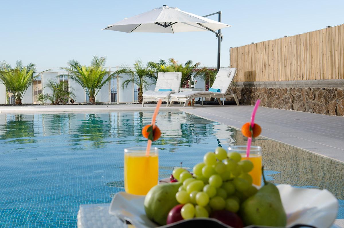 44645 סוויטות נוף, לה וילה בלנקה, וילה  בחד נס וילות - Vila