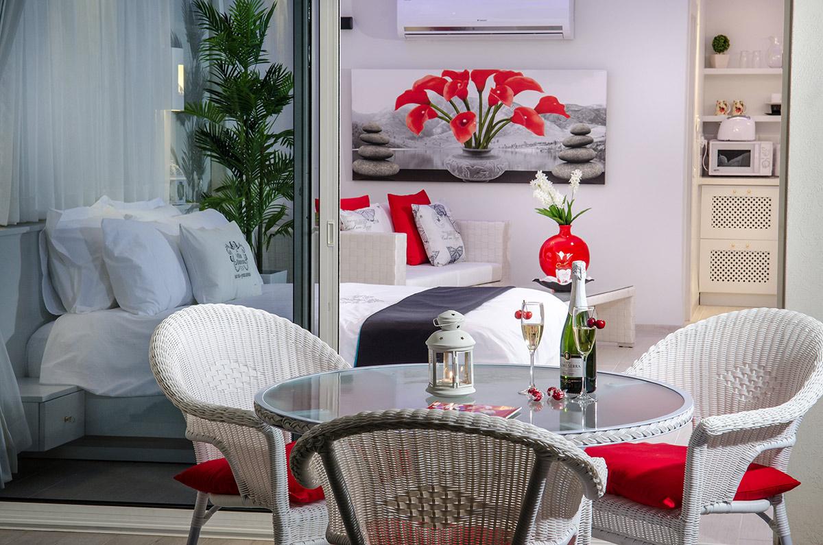 44652 סוויטות גן, לה וילה בלנקה, וילה  בחד נס וילות - Vila