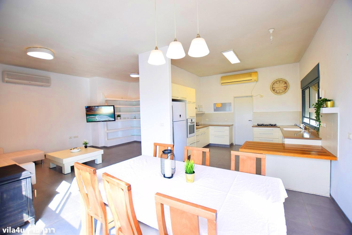 44714 מתחם פנימי, אחוזת דוד בגליל, וילה  בהזורעים וילות - Vila