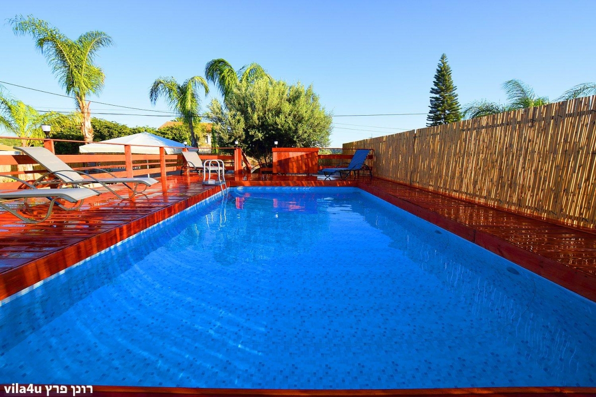 45679 מתחם חיצוני, אחוזת מאיר בוטיק, וילה  בשדות מיכה וילות - Vila