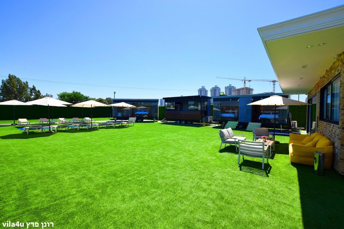 46143 מתחם חיצוני ובריכה, בית האצילים איוונטס, וילה  בנתניה וילות - Vila