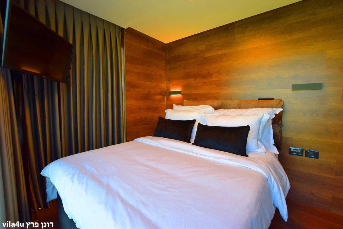 46157 מתחם פנימי, בית האצילים איוונטס, וילה  בנתניה וילות - Vila