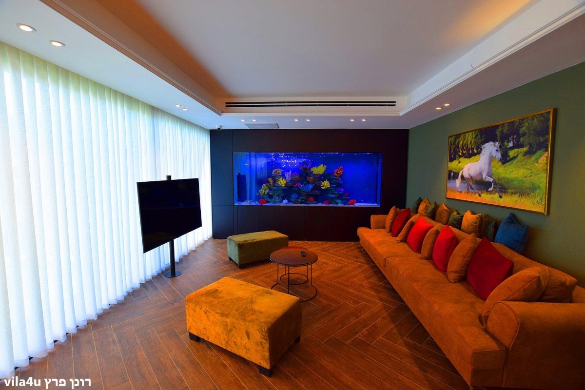 46168 מתחם פנימי, בית האצילים איוונטס, וילה  בנתניה וילות - Vila