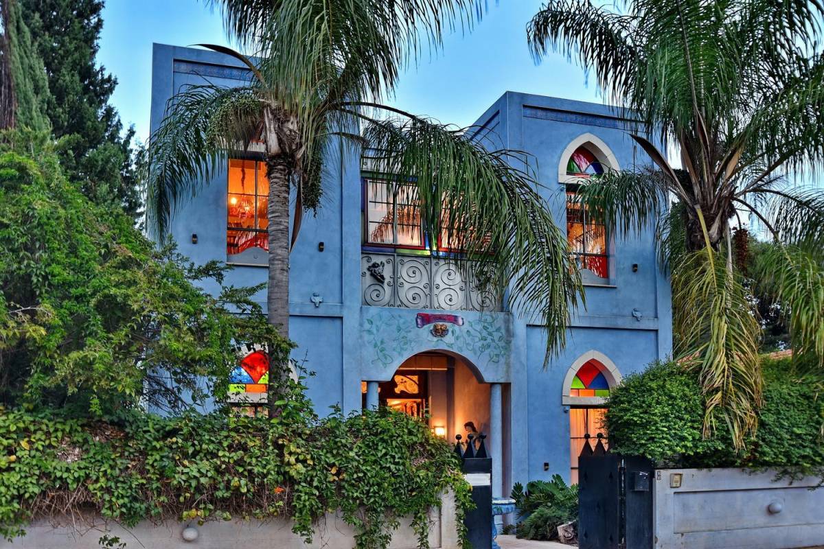 47242 החצר והבריכה, וילה הארמון הכחול בוטיק, וילה  בבנימינה וילות - Vila