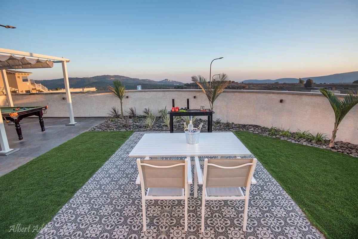 50761 מתחם החצר והבריכה, וילה נובה NOVA, וילה  בדלתון וילות - Vila