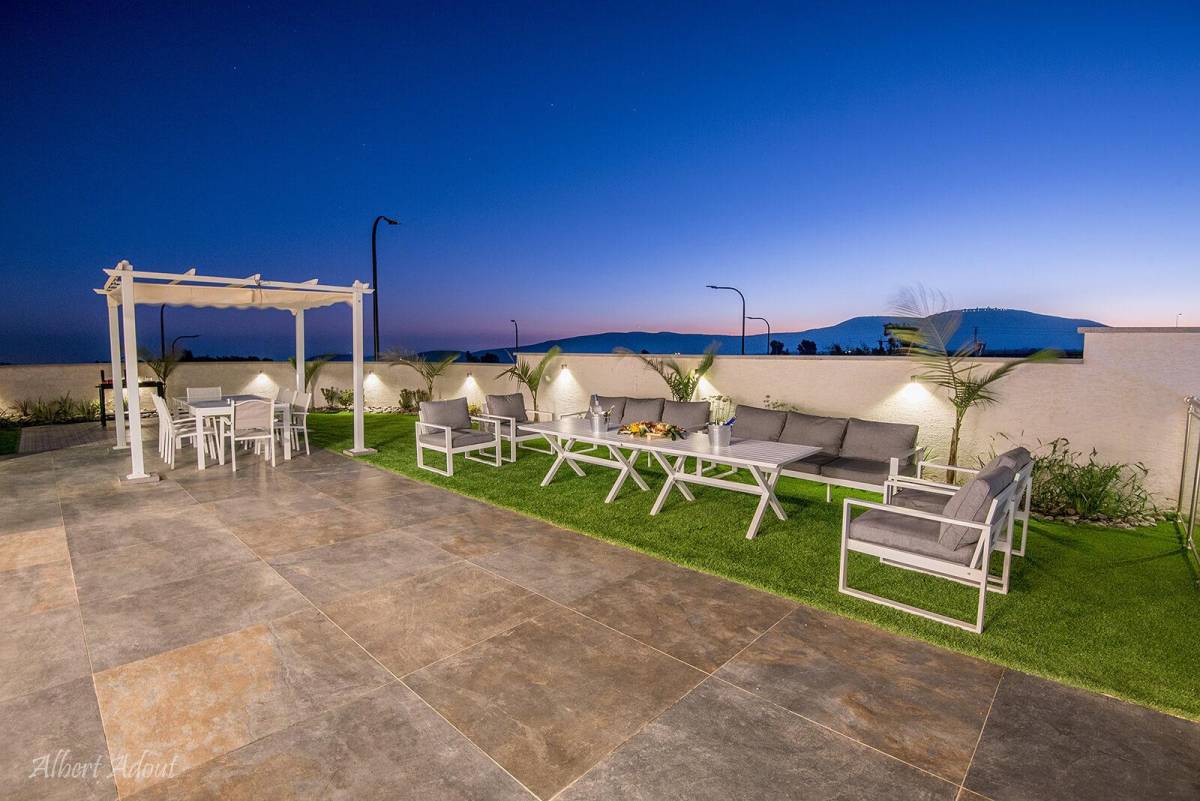 50769 מתחם החצר והבריכה, וילה נובה NOVA, וילה  בדלתון וילות - Vila