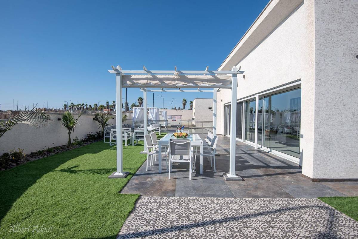 50775 מתחם החצר והבריכה, וילה נובה NOVA, וילה  בדלתון וילות - Vila