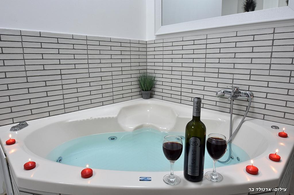 51251 אגם בגליל, אגם בגליל, וילה  בעבדון וילות - Vila