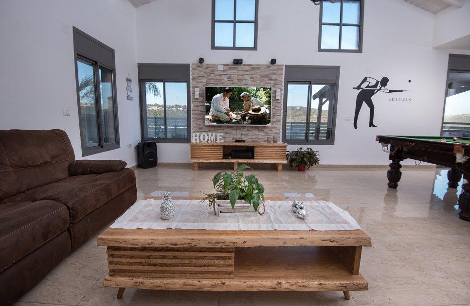 52472 פנים הוילה והחדרים, אחוזת אגם בוטיק, וילה  בשומרה וילות - Vila