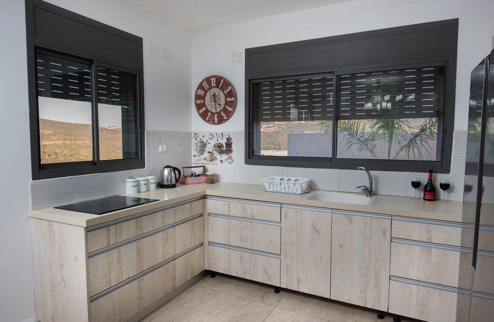 52478 פנים הוילה והחדרים, אחוזת אגם בוטיק, וילה  בשומרה וילות - Vila