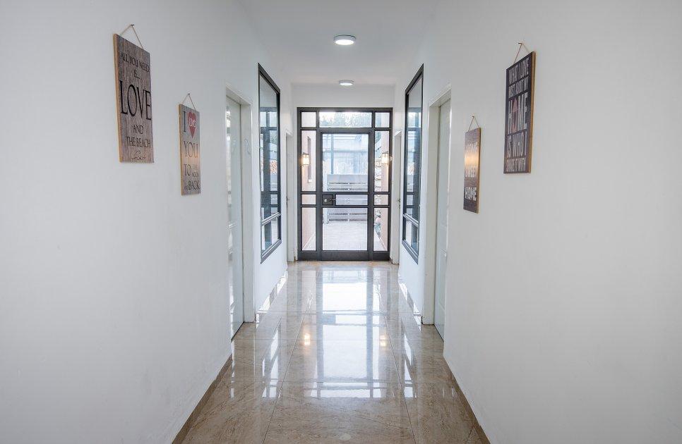 52482 פנים הוילה והחדרים, אחוזת אגם בוטיק, וילה  בשומרה וילות - Vila