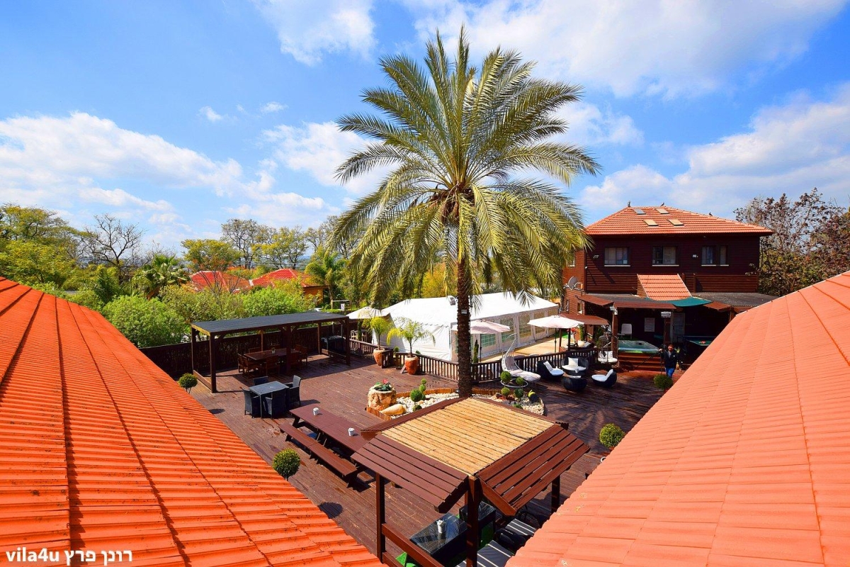 53454 גלריה כללית, אחוזת ברש, וילה  בברק וילות - Vila