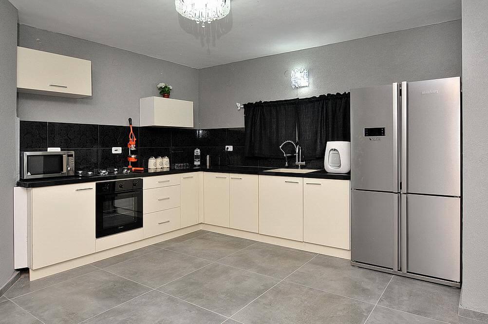 54615 גלריה כללית, וילה פרסטיז, וילה  בעין יעקב וילות - Vila