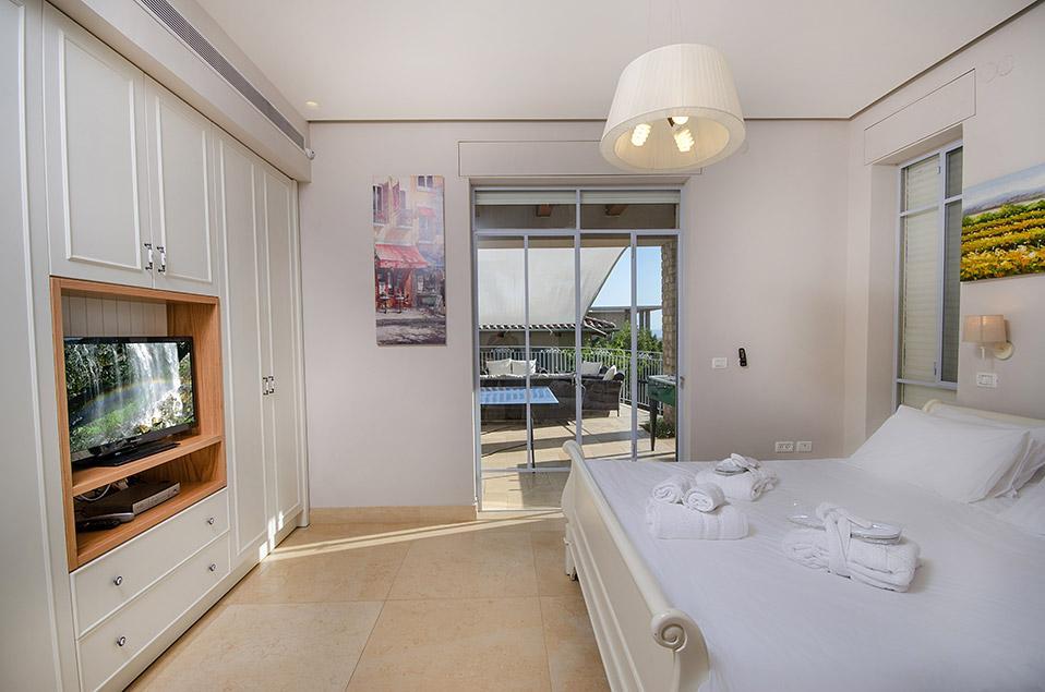 54972 אחוזת הכורמים - הוילה, אחוזת הכורמים, וילה  בחד נס וילות - Vila