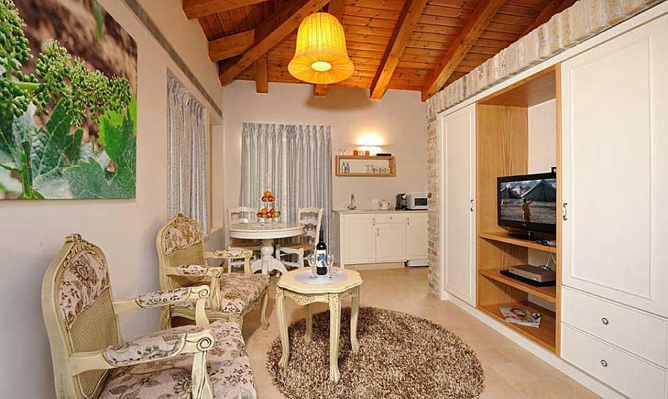 54996 הסוויטה, אחוזת הכורמים, וילה  בחד נס וילות - Vila