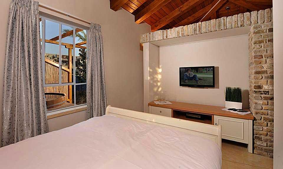 55000 הסוויטה, אחוזת הכורמים, וילה  בחד נס וילות - Vila