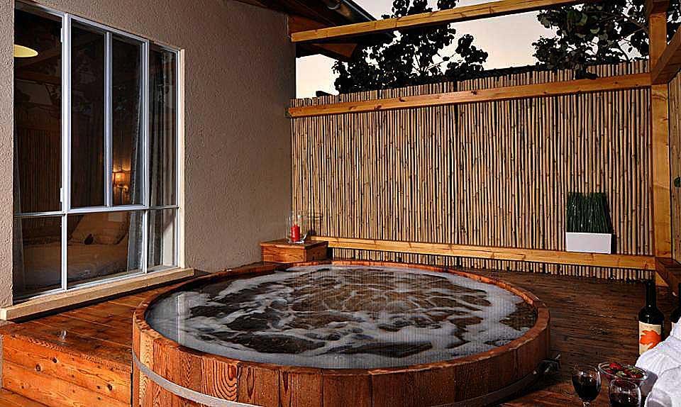 55001 הסוויטה, אחוזת הכורמים, וילה  בחד נס וילות - Vila