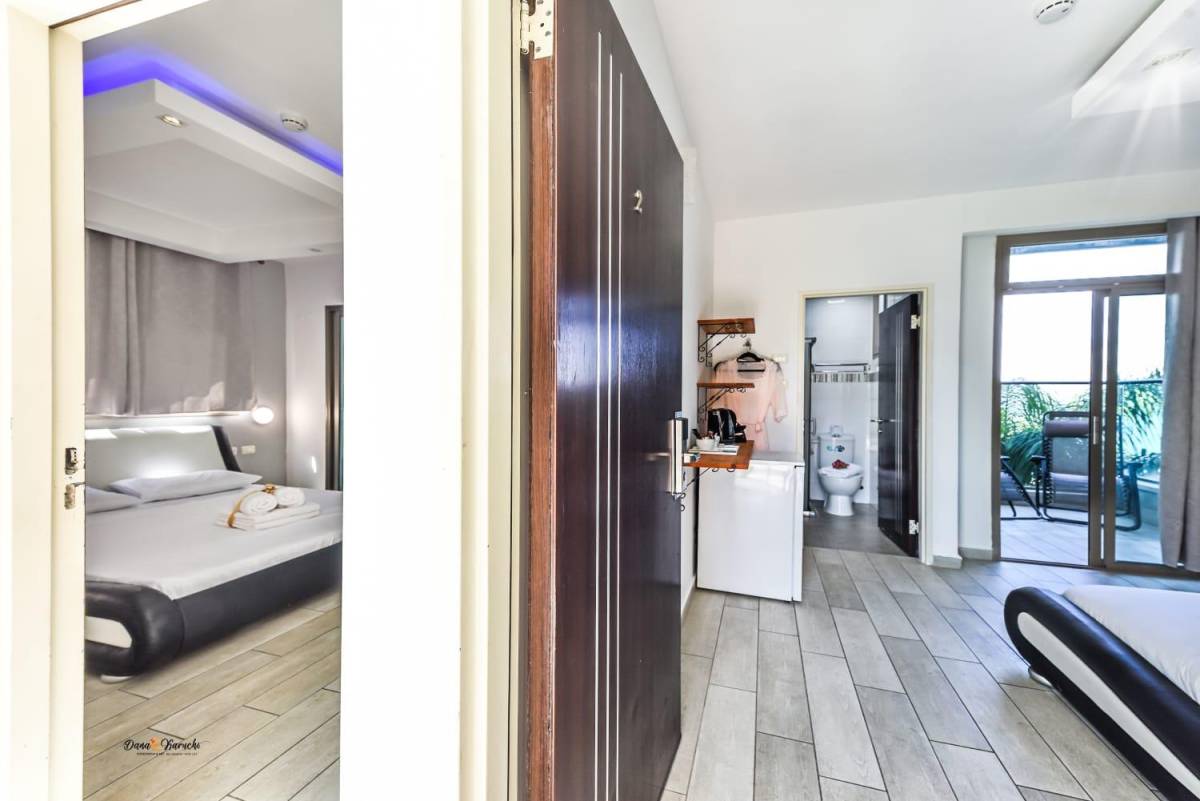 56394 גלריה כללית של הסוויטות, אחוזת נופים-מתחם סוויטות, וילה  בטבריה וילות - Vila