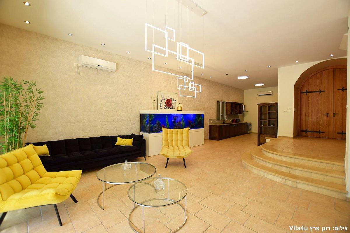 59914 מתחם פנימי, וילה סיזר פאלאס, וילה  בקיסריה וילות - Vila