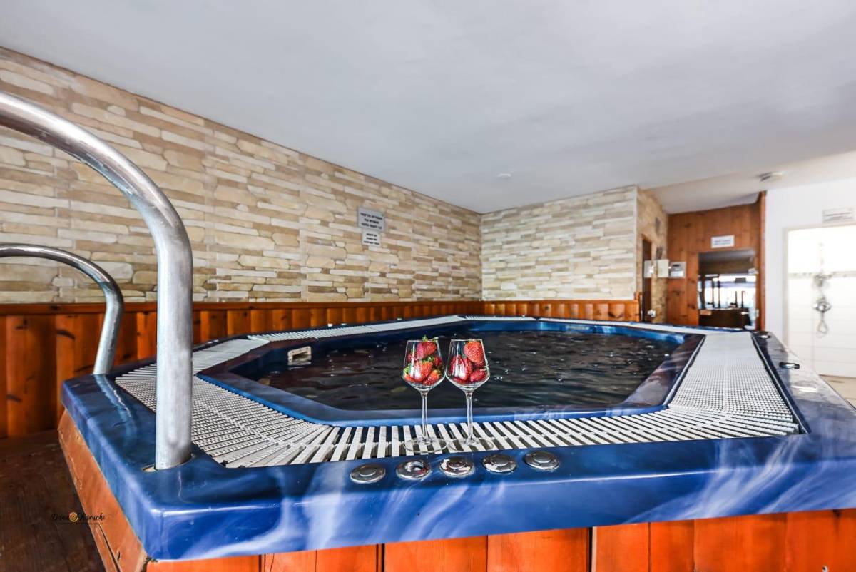 62183 מתחם הספא משותף לכולם, אחוזת נופים-מתחם סוויטות, וילה  בטבריה וילות - Vila