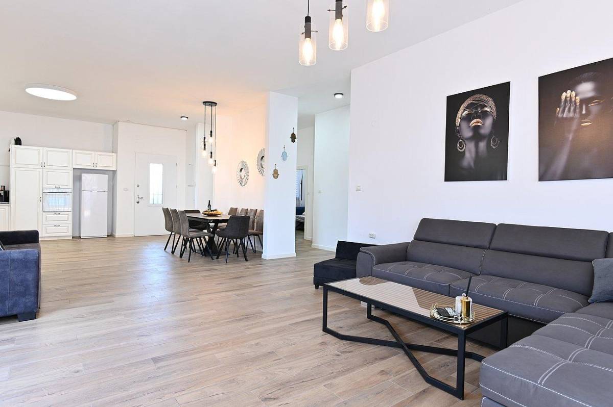 62262 פנים הוילה והחדרים, אחוזת תהל-פוריה עילית, וילה  בפוריה כפר עבודה וילות - Vila