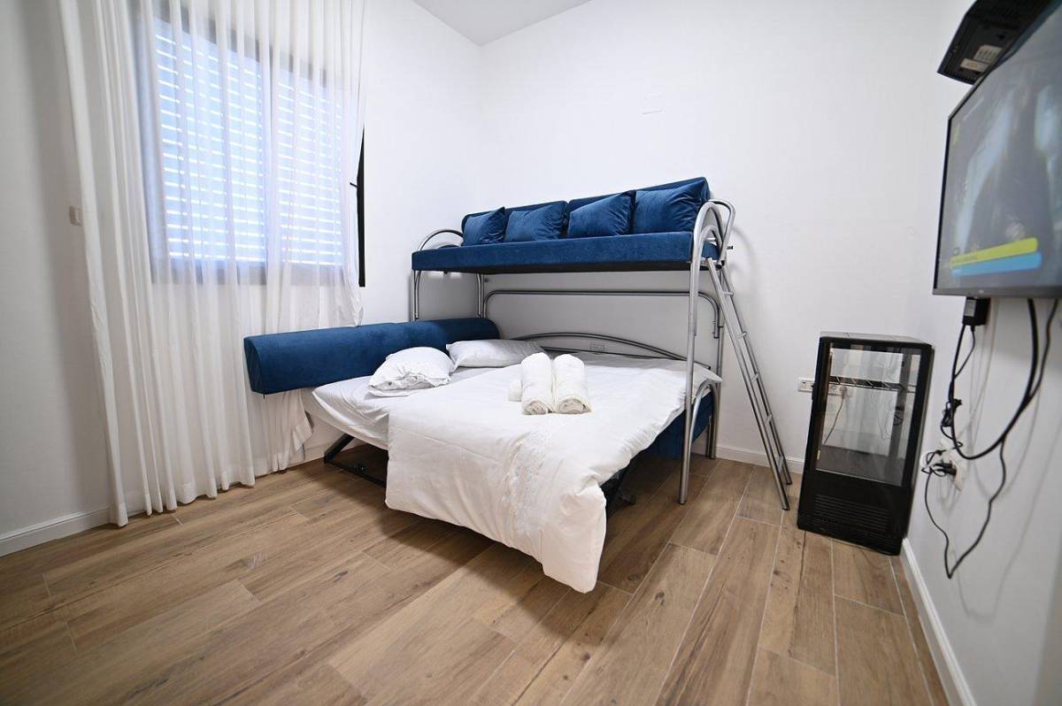 62311 פנים הוילה והחדרים, אחוזת תהל-פוריה עילית, וילה  בפוריה כפר עבודה וילות - Vila