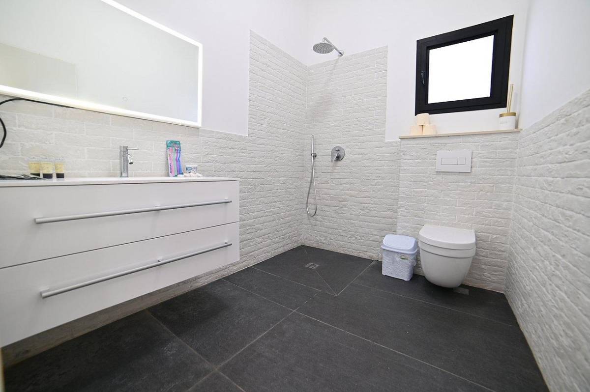 62312 פנים הוילה והחדרים, אחוזת תהל-פוריה עילית, וילה  בפוריה כפר עבודה וילות - Vila